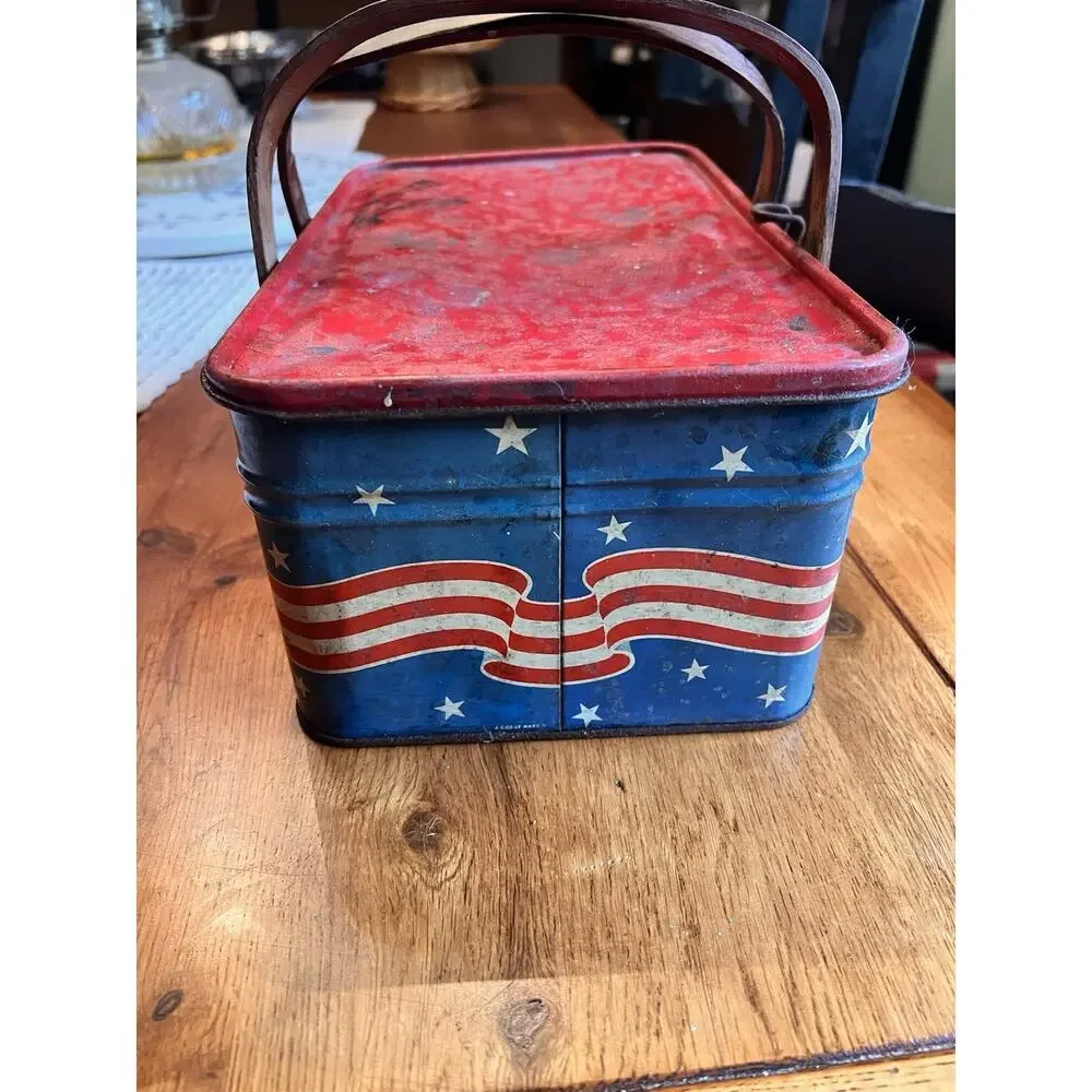 Golden Cookies 40s Metal Picnic Basket Patriotic July 4th Wood Handles Flag Vtg